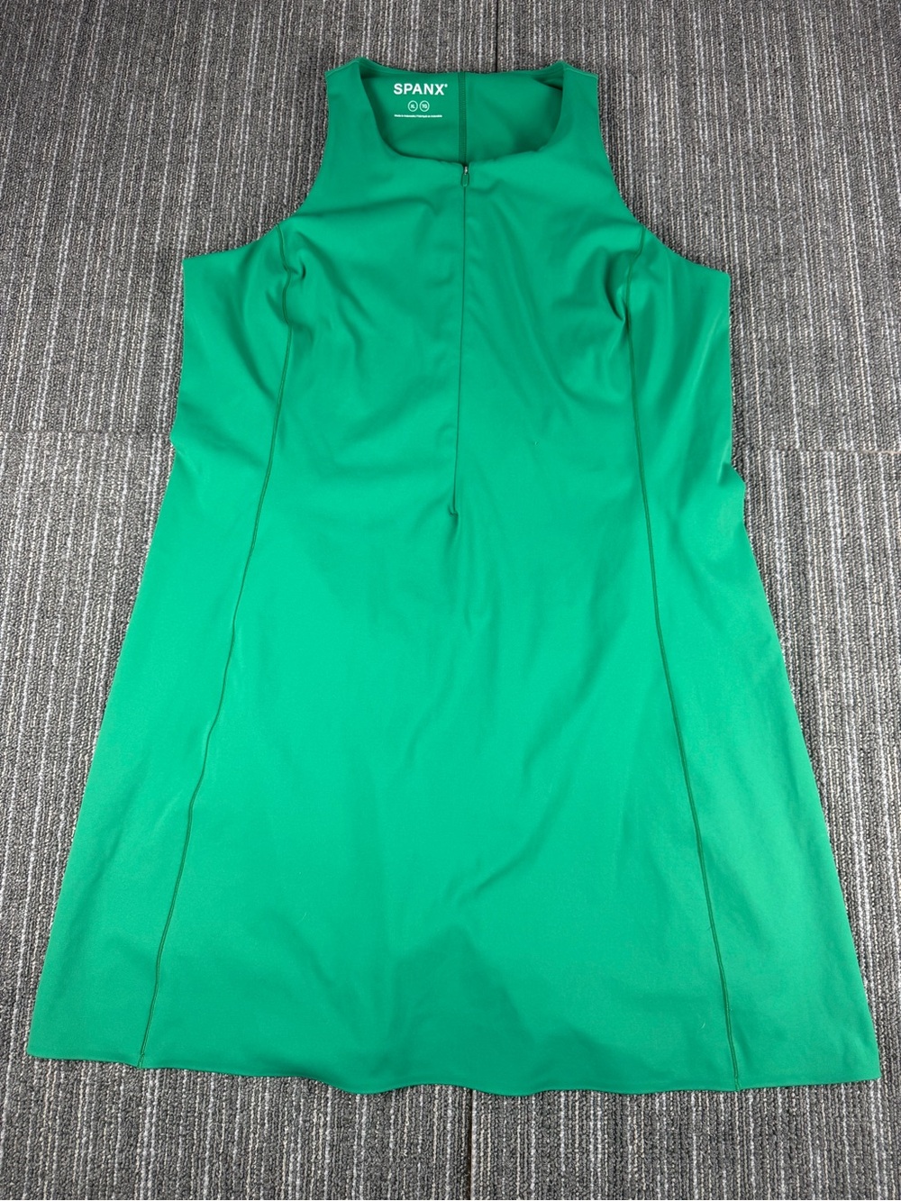 Spanx Get Moving Zip Front Dress Size XL Shorts Attached